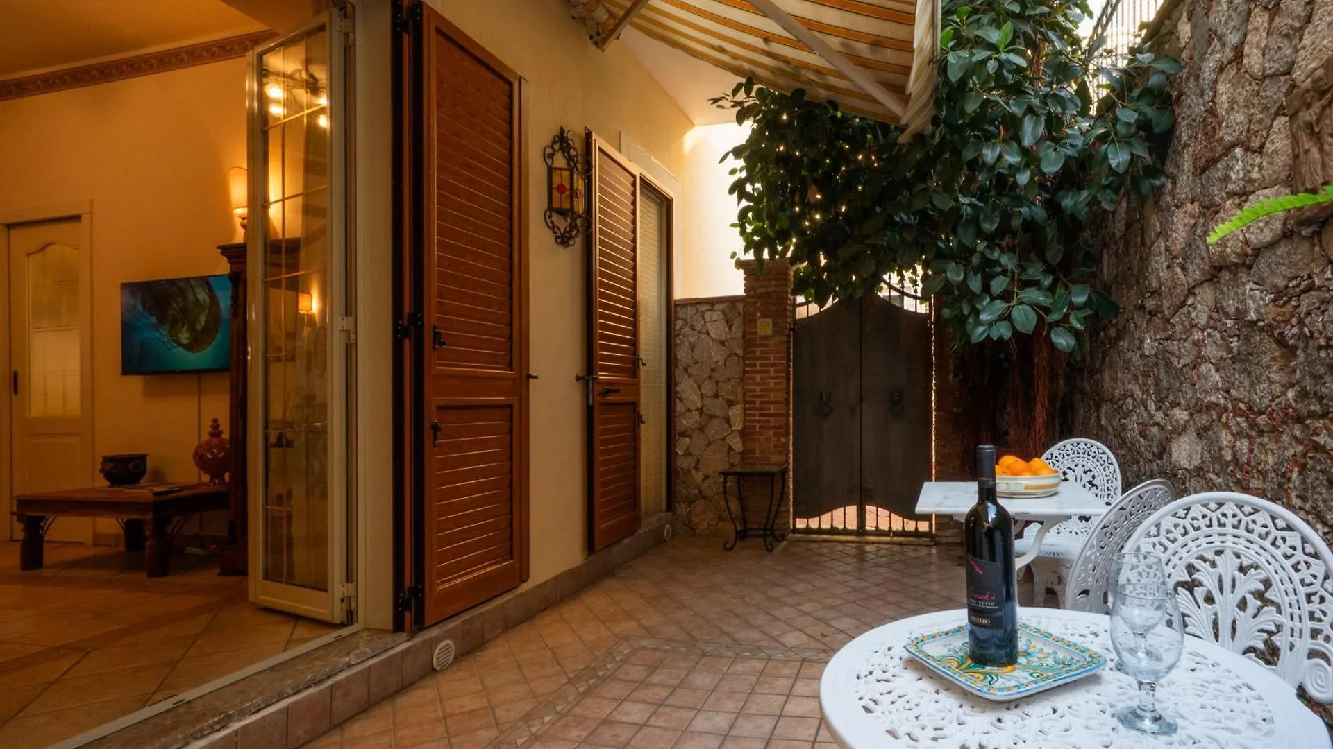 Casa D'Arte Taormina Apartment